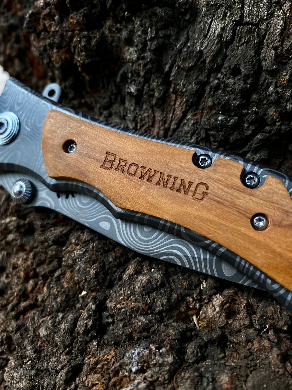 Navaja Browning Acero de Damasco - Image 10